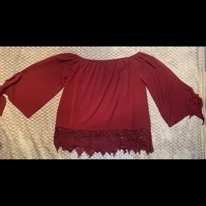 Shein Guipure Lace Hem Knot Cuff Off Shoulder Top sz S